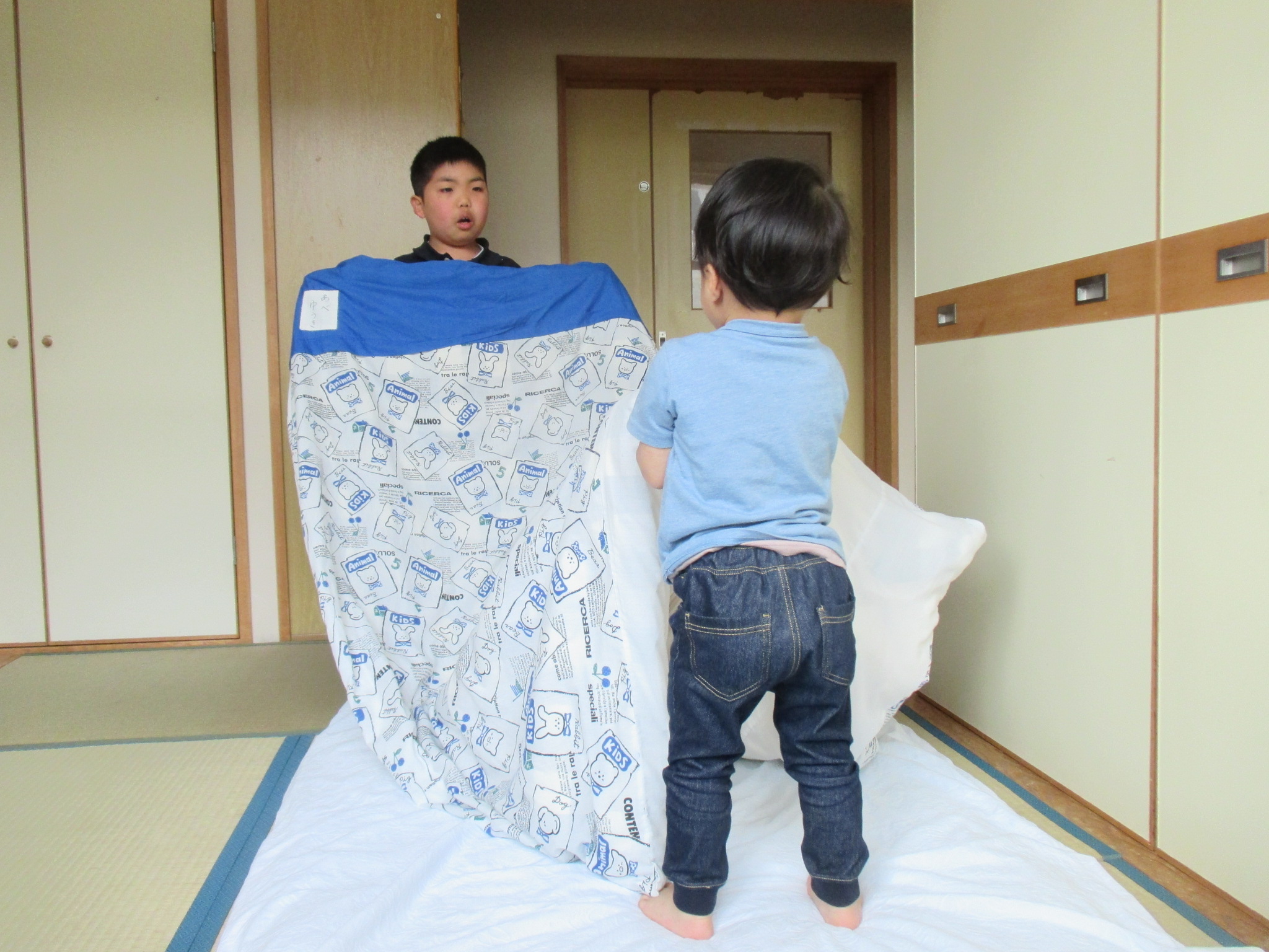 学園生活　布団敷き1